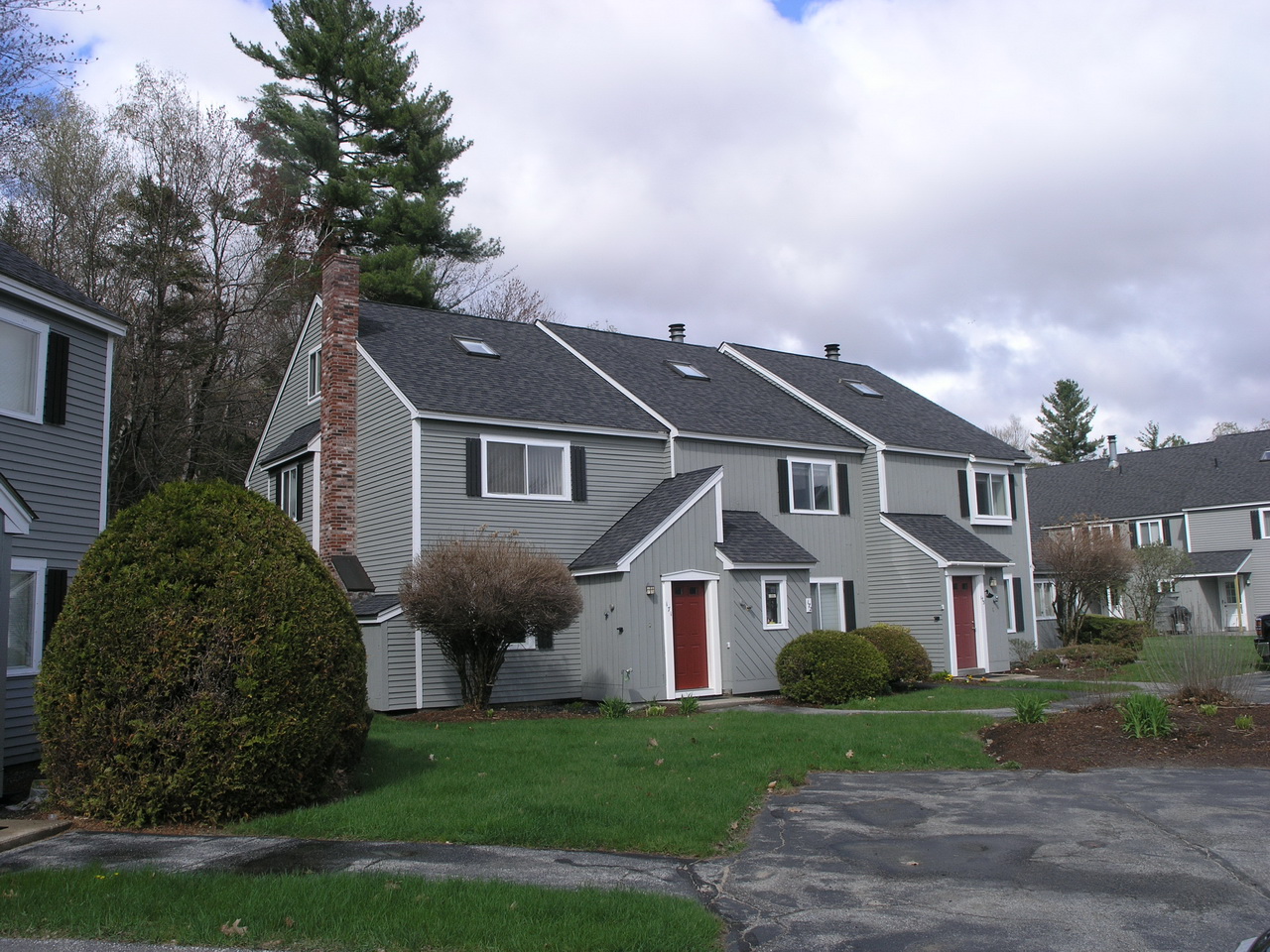 Loon Mountain Ski Season Rental Image